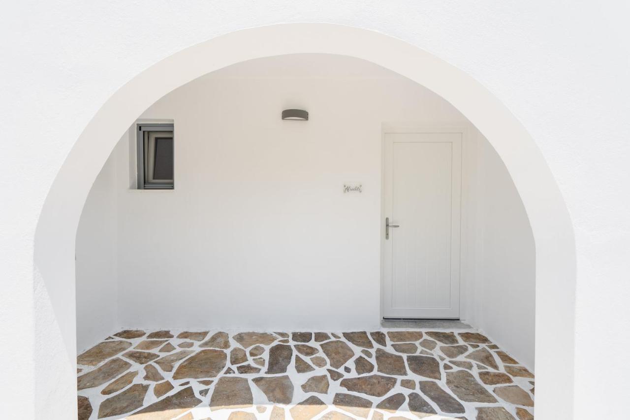 Celestial Seaview Apartments - Afroditi Naxos City Eksteriør bilde